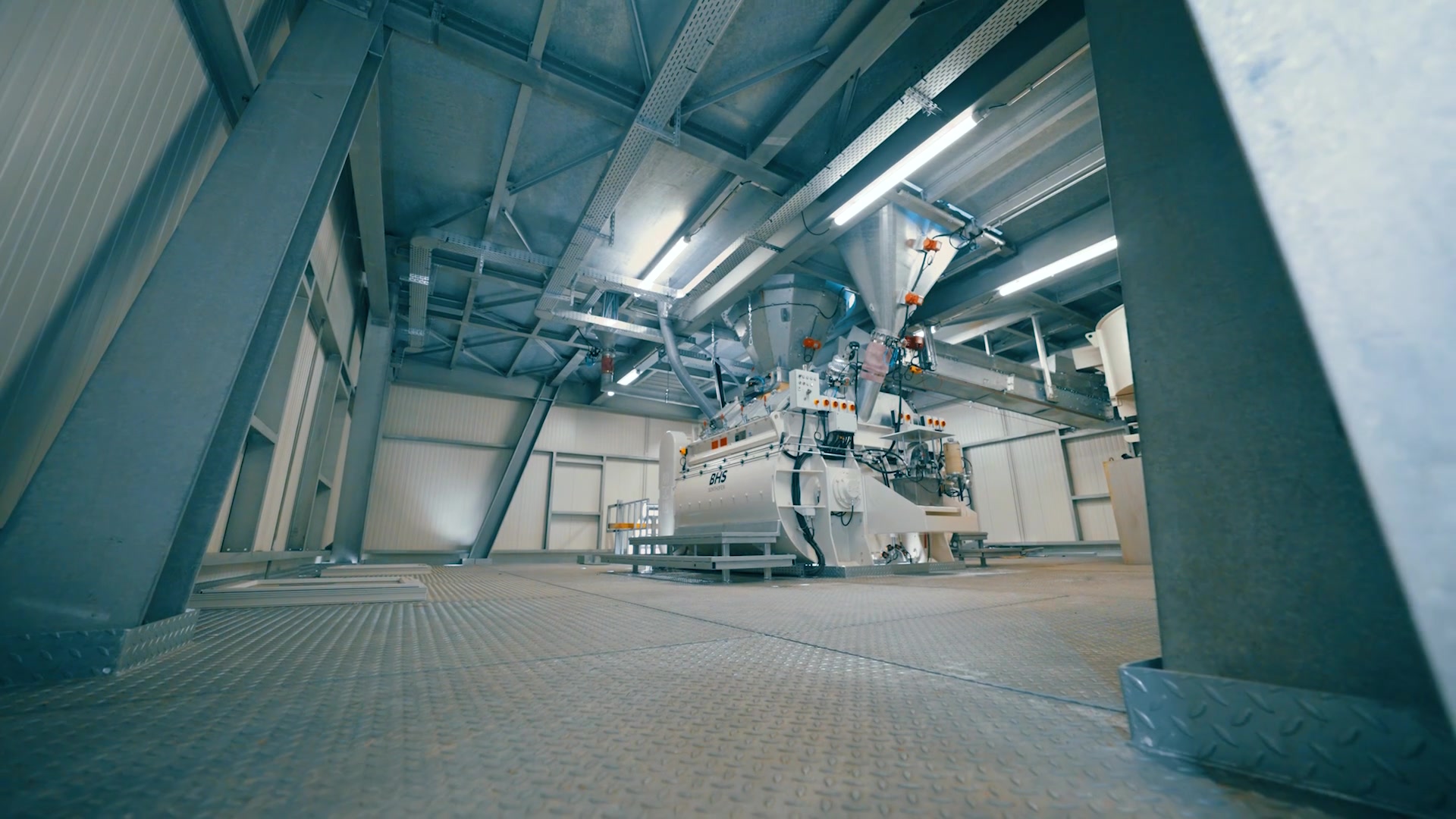 Inside a NISBAU concrete mixing plant, engineered in Germany