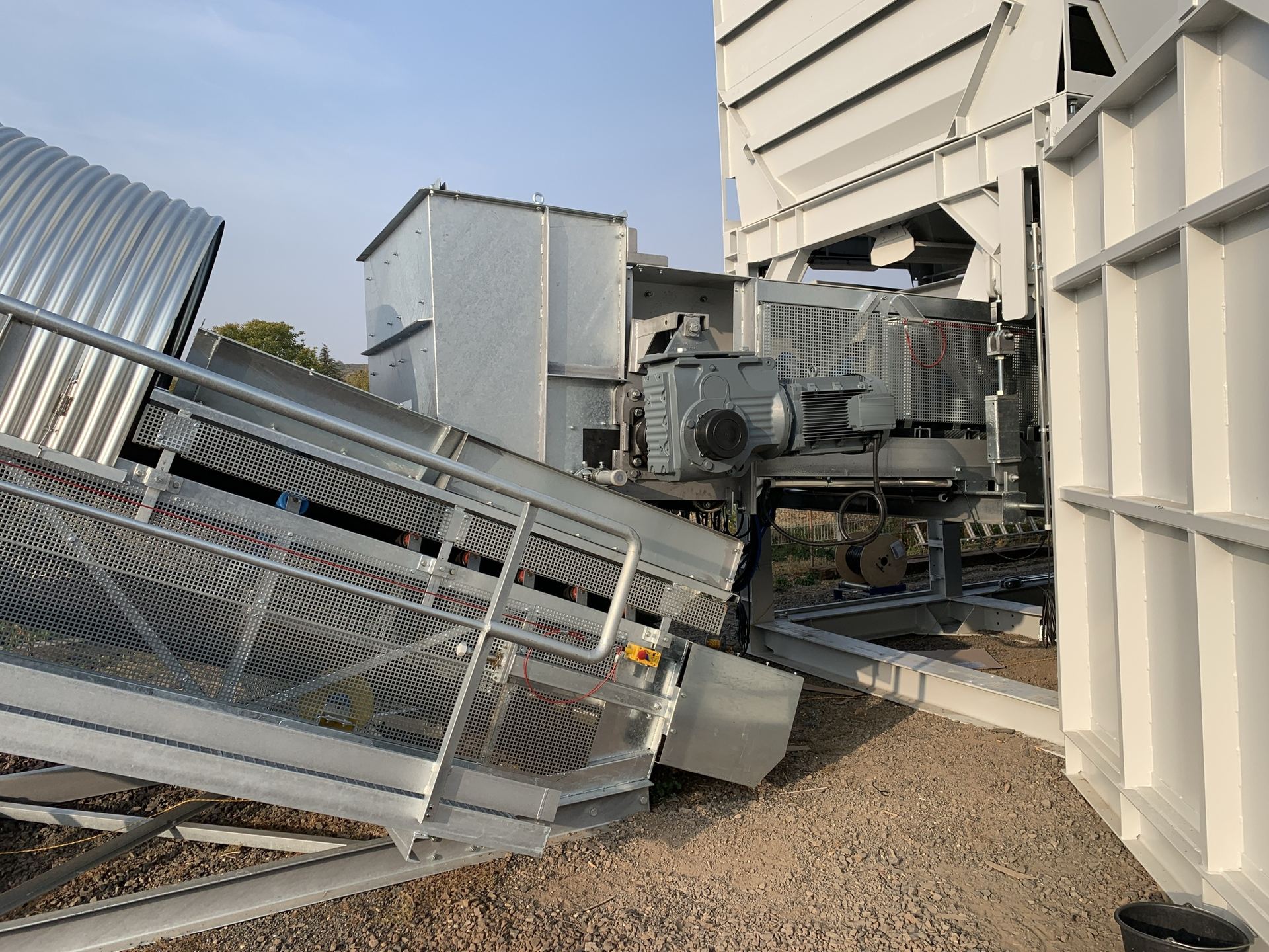 Conveyor drive line of a NISBAU Performance plant