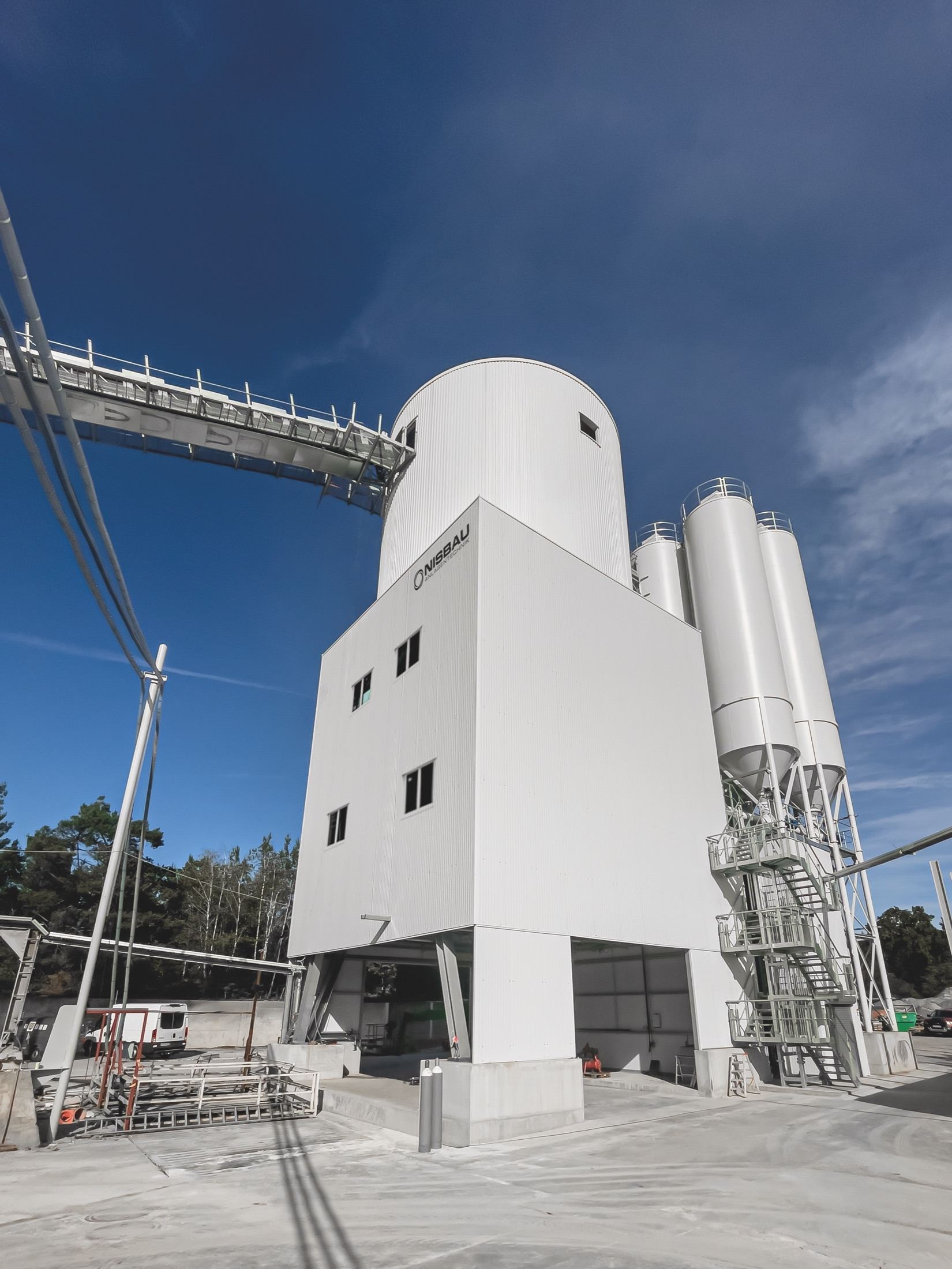 A NISBAU PRO Tower plant installed in Kaiserslautern, Germany